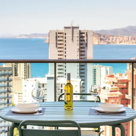 Terraza privada con vistas panorámicas Apartamento Benidorm Exterior foto