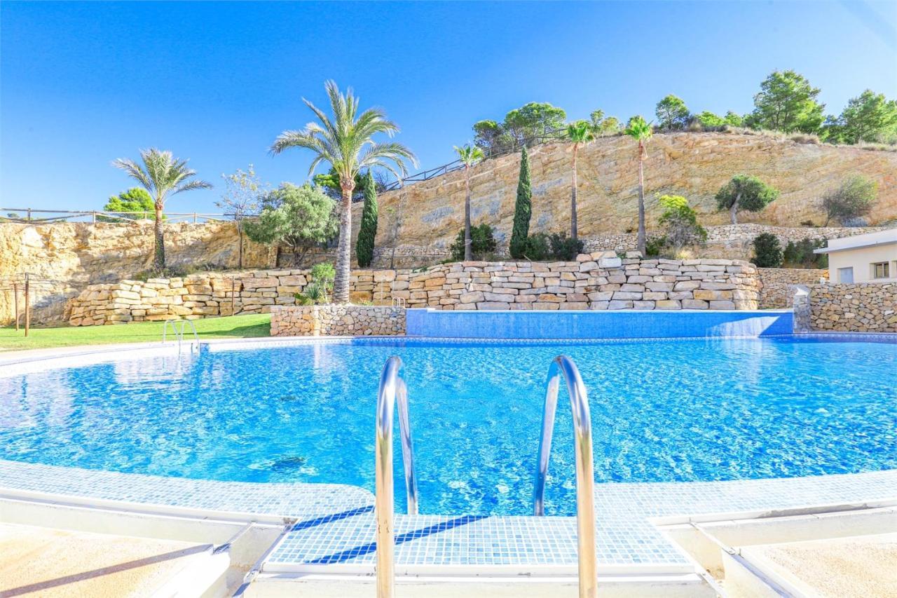 Skyline 11 Sunny Balcony With Stunning Sea Views